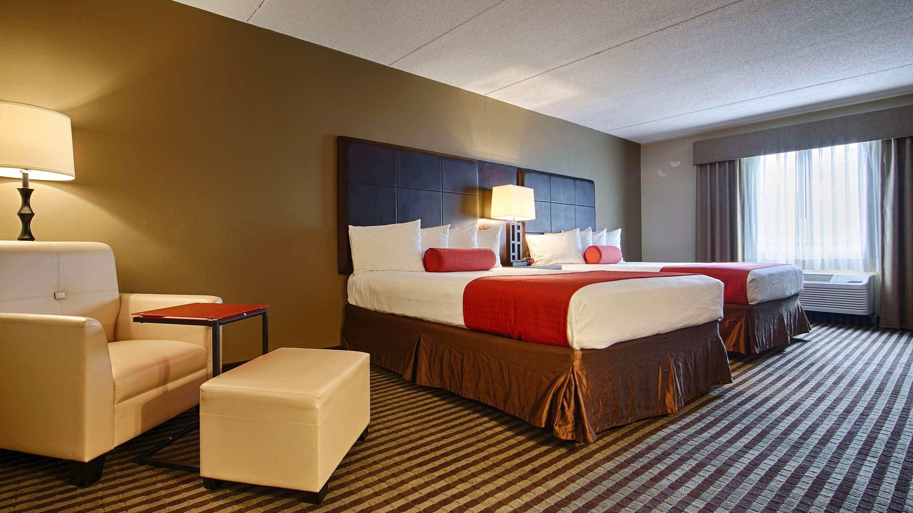 Comfort Inn & Suites Copley Akron Bagian luar foto