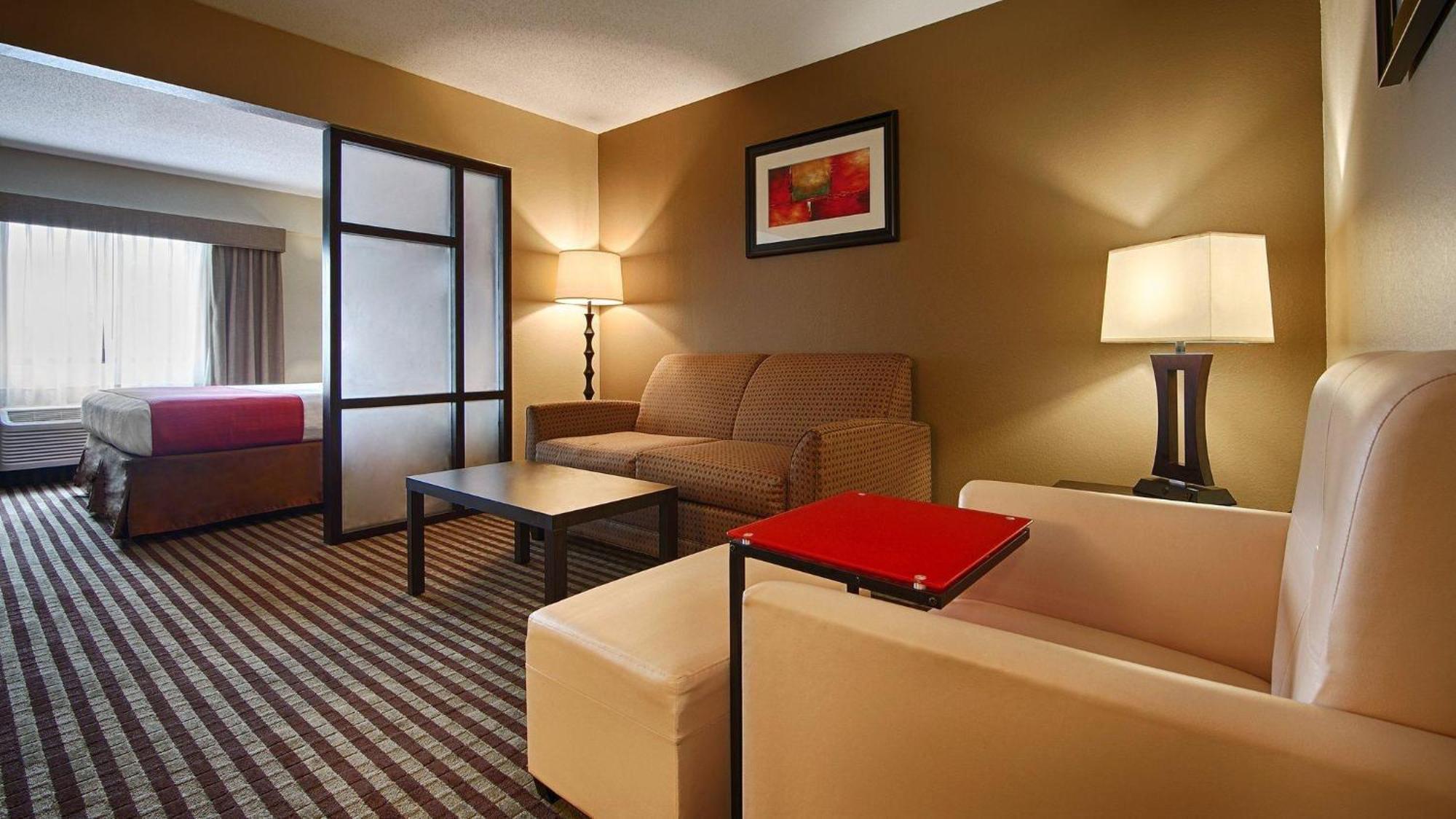 Comfort Inn & Suites Copley Akron Bagian luar foto