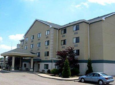 Comfort Inn & Suites Copley Akron Bagian luar foto